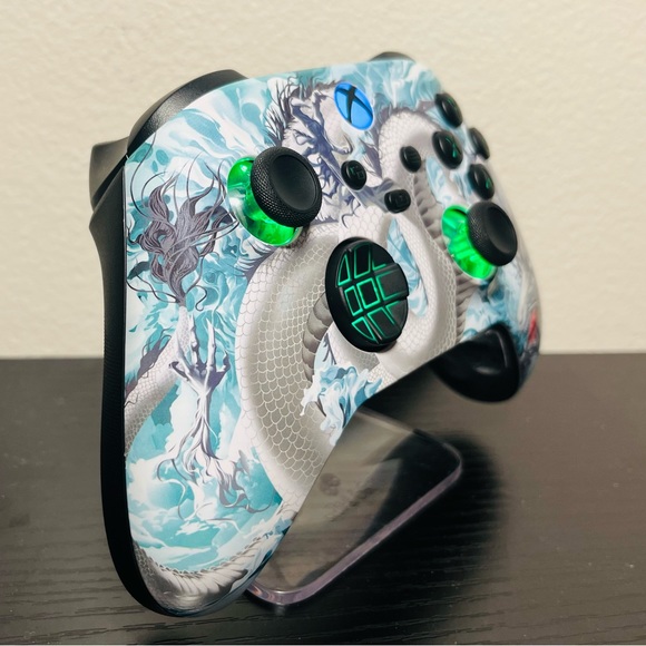 Microsoft Xbox Premium Custom Modded Controller with LEDs “Dragon 2” - Picture 3 of 5